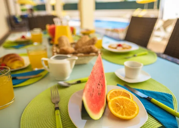 Pauline By Algarve Vacation ヴィラ アルブフェイラ