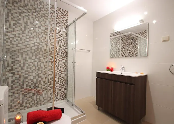 Pauline By Algarve Vacation *