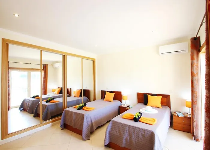 Pauline By Algarve Vacation アルブフェイラ