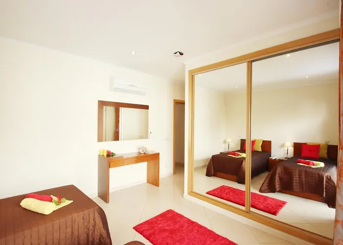 Pauline By Algarve Vacation ヴィラ アルブフェイラ