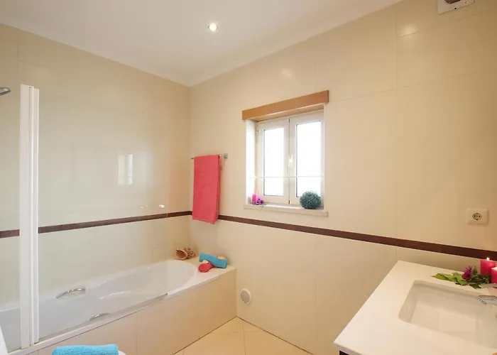 Pauline By Algarve Vacation ヴィラ アルブフェイラ