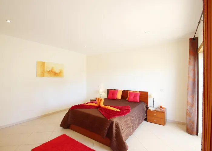 Pauline By Algarve Vacation